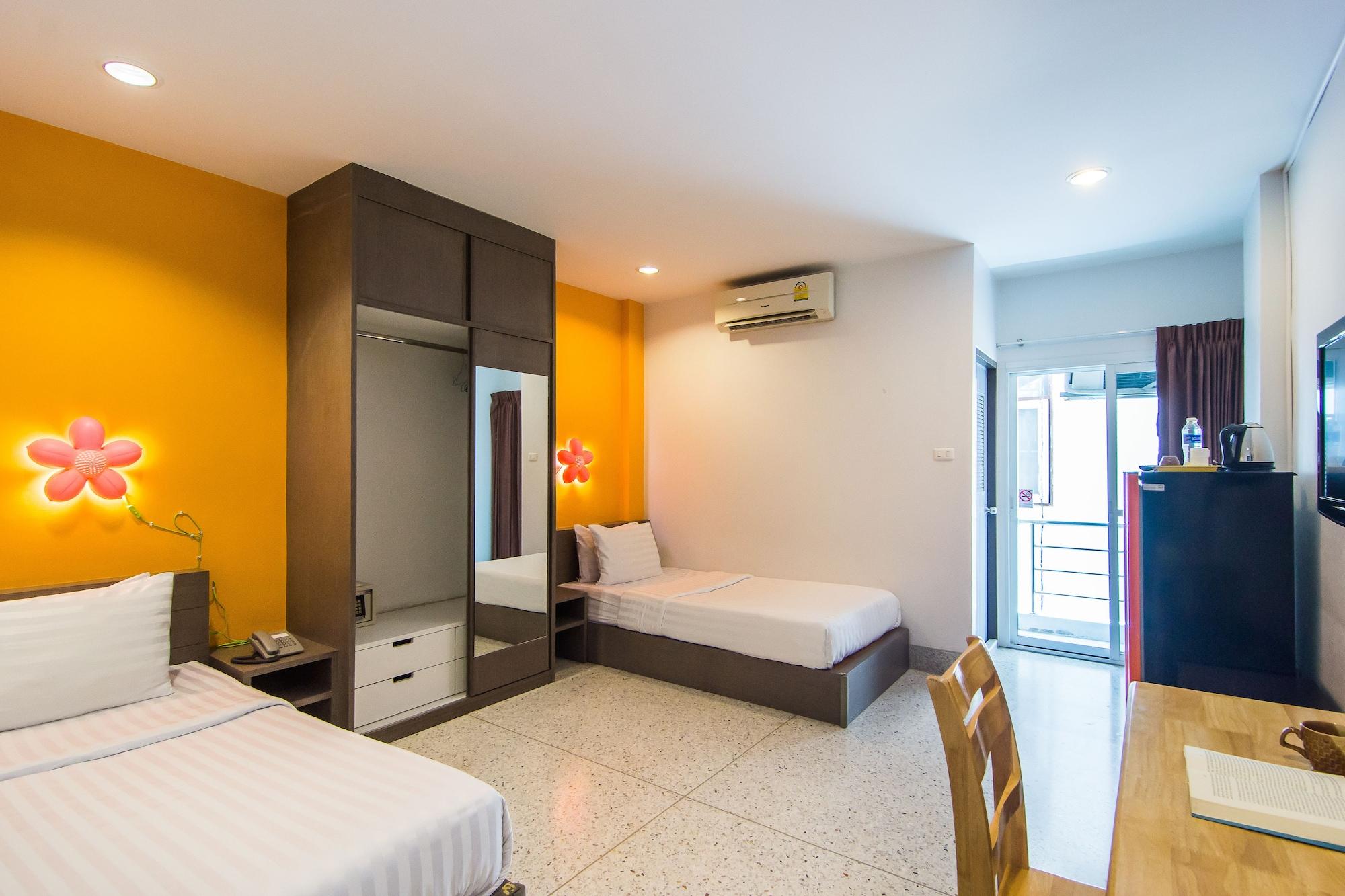 The Fifth Residence Bangkok Buitenkant foto