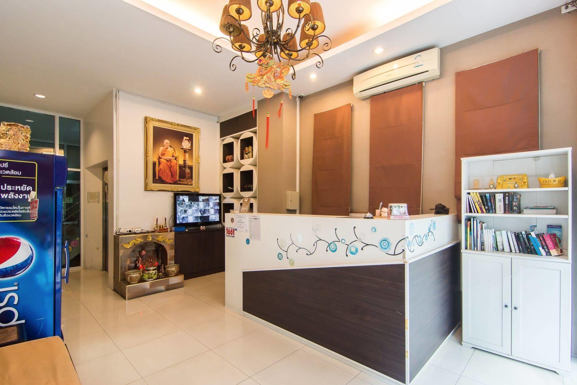 The Fifth Residence Bangkok Buitenkant foto